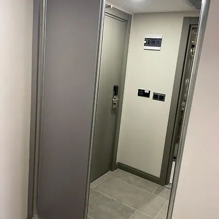 Grand Cennet Hotel *