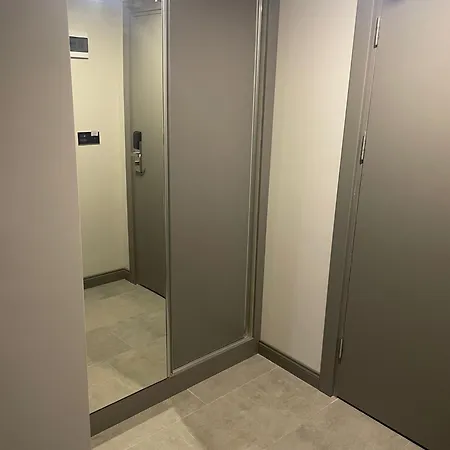 Grand Cennet Hotel *